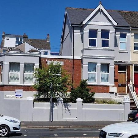 Apartment Two - Private Car Park, Comfortable And Well Equipped - By Ocean City Retreats Plymouth Exterior photo